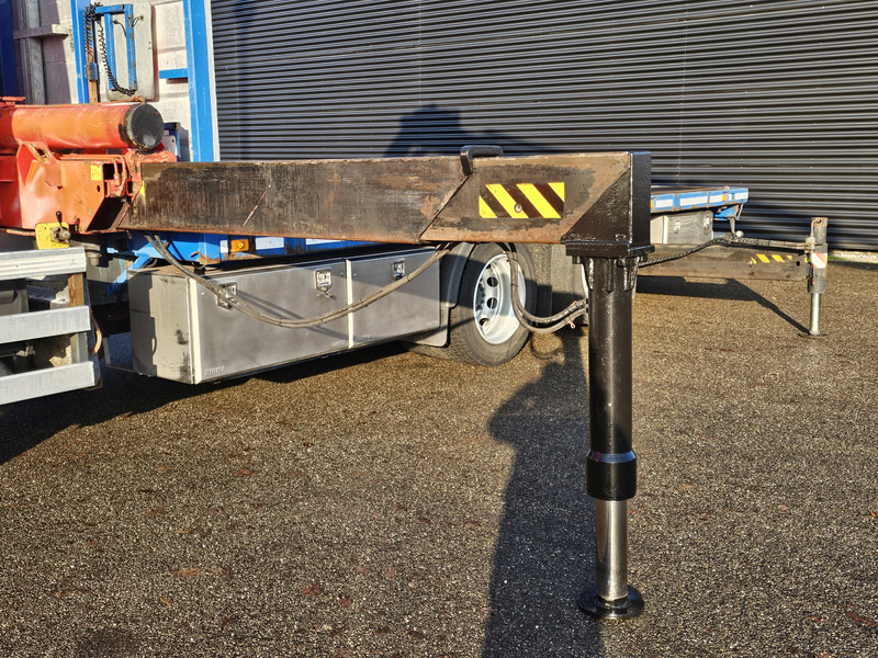 Volvo FM 410 6x2 / FASSI 42 t/m CRANE / KRAN - Autokran: das Bild 4 Volvo FM 410 6x2 / FASSI 42 t/m CRANE / KRAN - Autokran: das Bild 4