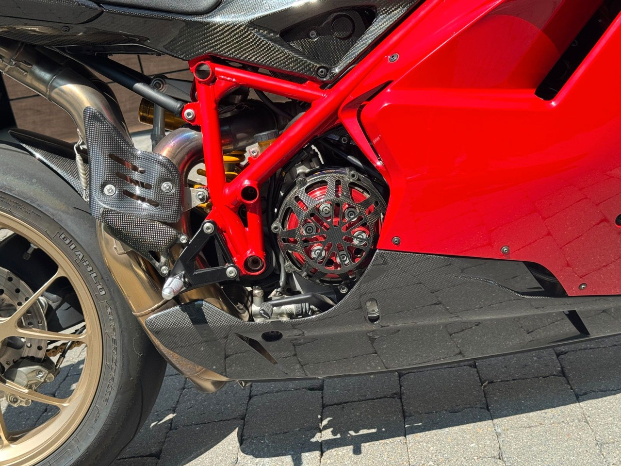 Ducati 1198 SP NEUWERTIG große Wartung neu - Motorrad: das Bild 5 Ducati 1198 SP NEUWERTIG große Wartung neu - Motorrad: das Bild 5