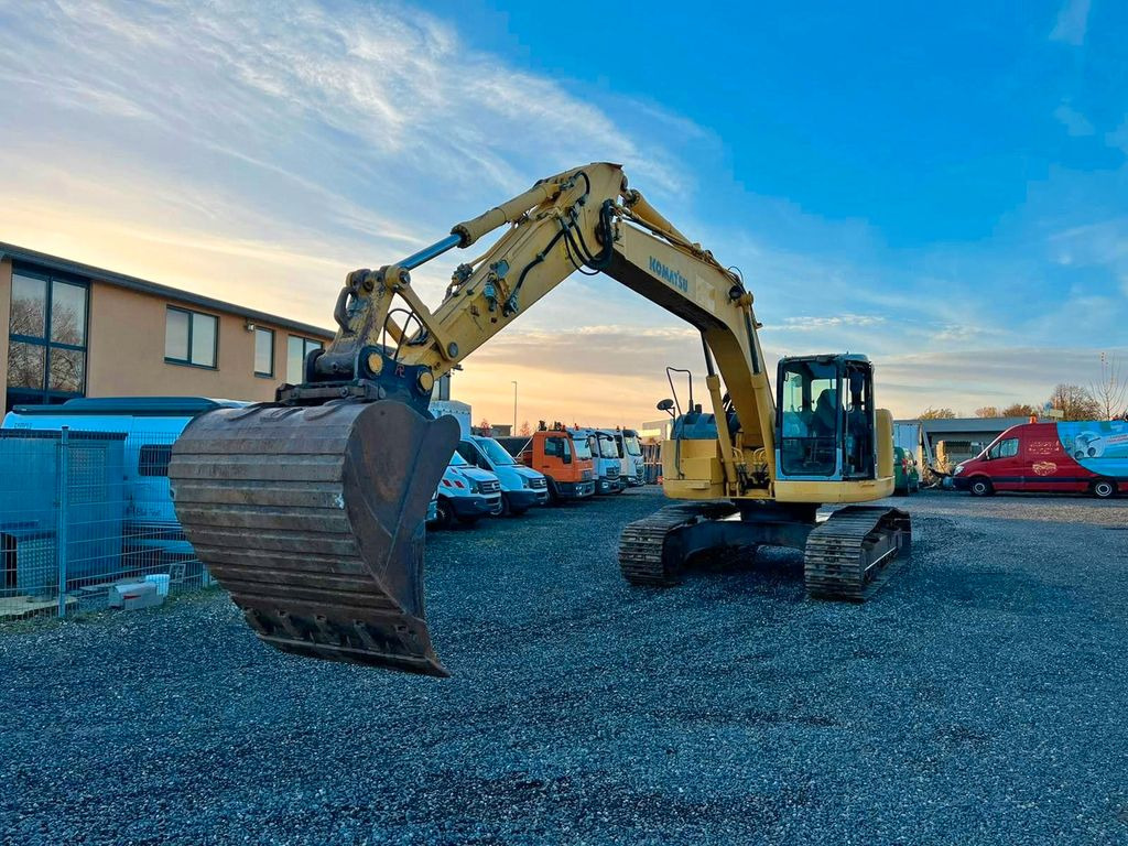 Kettenbagger Komatsu PC228USLC  23200 Kg 107 Kw: das Bild 12