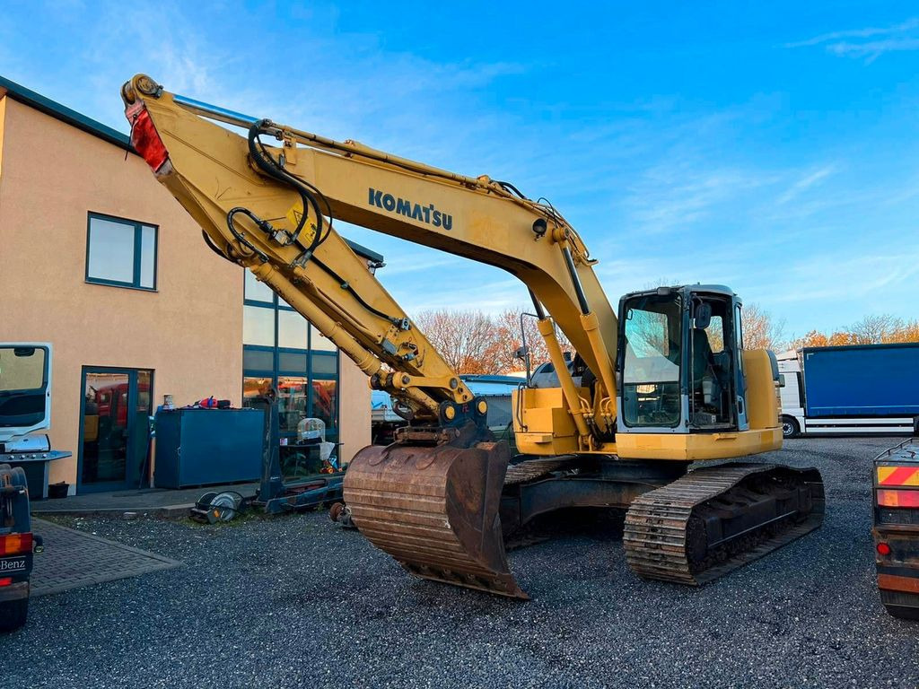 Komatsu PC228USLC 23200 Kg 107 Kw - Kettenbagger: das Bild 2 Komatsu PC228USLC 23200 Kg 107 Kw - Kettenbagger: das Bild 2