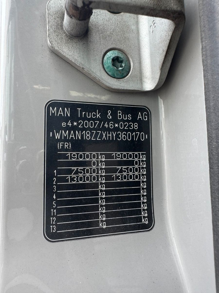 MAN 18.290 4X2 Koffer / Plane Top Zustand 8,30 Meter - Plane LKW: das Bild 2 MAN 18.290 4X2 Koffer / Plane Top Zustand 8,30 Meter - Plane LKW: das Bild 2