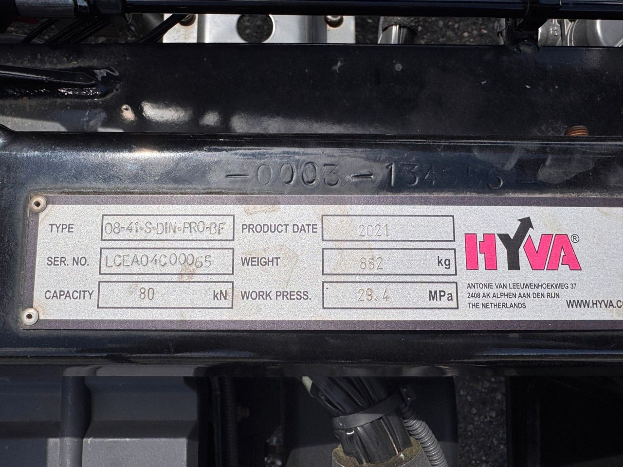 Mercedes-Benz 816 4X2 mit neuem Hyva Abroller Funk - Abrollkipper: das Bild 4 Mercedes-Benz 816 4X2 mit neuem Hyva Abroller Funk - Abrollkipper: das Bild 4