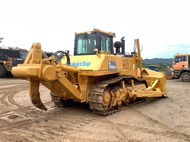 Komatsu D155AX-6 - Bulldozer: das Bild 3 Komatsu D155AX-6 - Bulldozer: das Bild 3