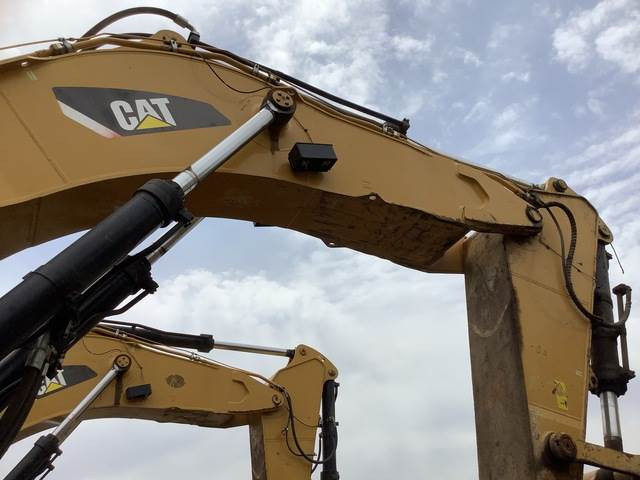 Kettenbagger CAT 6015B: das Bild 19