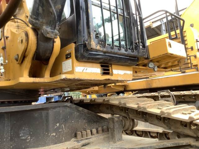 Kettenbagger CAT 6015B: das Bild 8