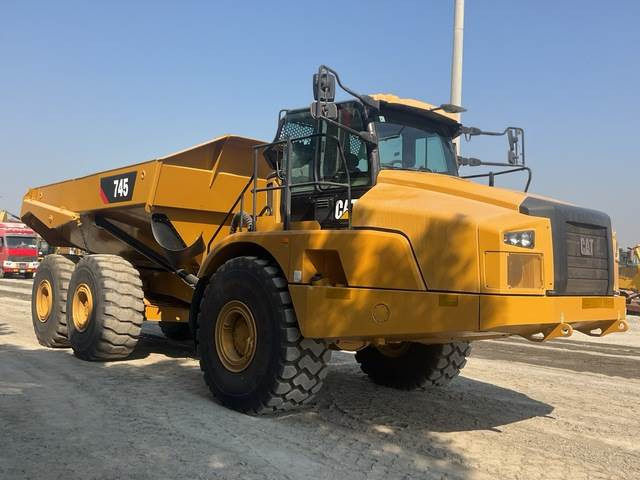 CAT 745 - Knickgelenkter Dumper: das Bild 4 CAT 745 - Knickgelenkter Dumper: das Bild 4