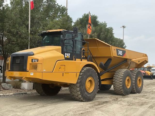 CAT 745 - Knickgelenkter Dumper: das Bild 1 CAT 745 - Knickgelenkter Dumper: das Bild 1