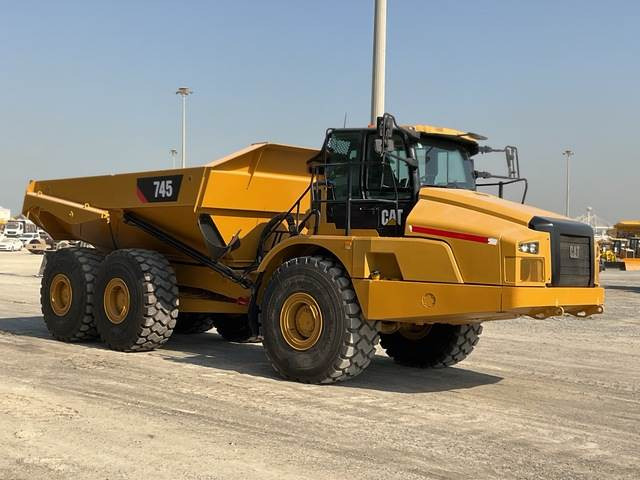 CAT 745 - Knickgelenkter Dumper: das Bild 4 CAT 745 - Knickgelenkter Dumper: das Bild 4