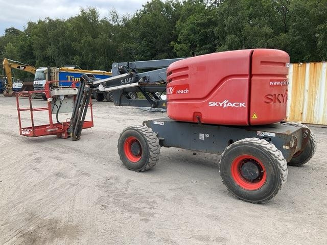 SkyJack SJ46AJ - Gelenkarmbühne: das Bild 2 SkyJack SJ46AJ - Gelenkarmbühne: das Bild 2
