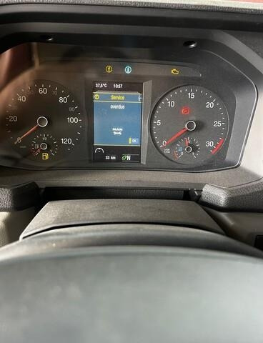 MAN TGM18.250 - Tankwagen: das Bild 5 MAN TGM18.250 - Tankwagen: das Bild 5