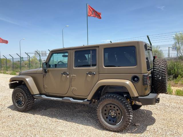 Jeep Wrangler JK Command - PKW: das Bild 2 Jeep Wrangler JK Command - PKW: das Bild 2
