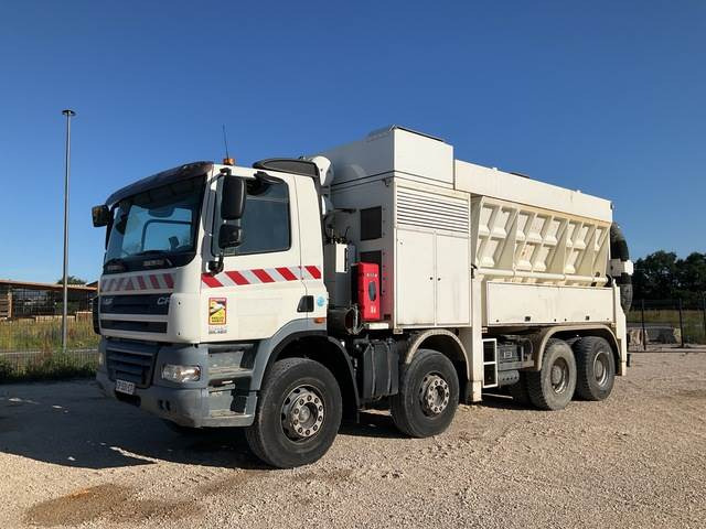 DAF CF85.460 - Kettenbagger: das Bild 1 DAF CF85.460 - Kettenbagger: das Bild 1
