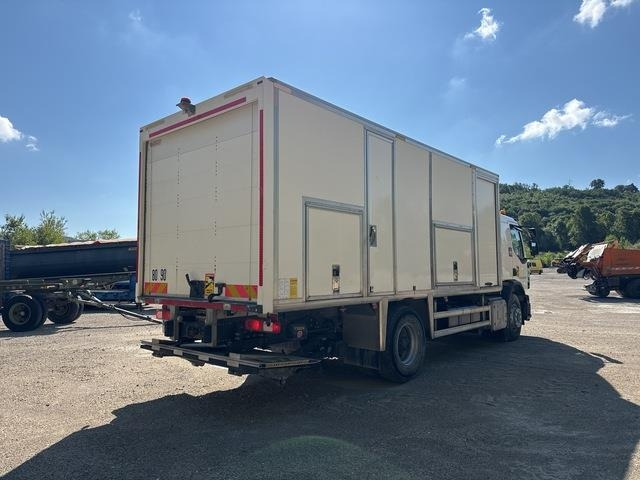 Renault C380 - Kommunal-/ Sonderfahrzeug: das Bild 4 Renault C380 - Kommunal-/ Sonderfahrzeug: das Bild 4