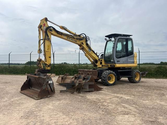 New Holland MH2.6 - Mobilbagger: das Bild 1 New Holland MH2.6 - Mobilbagger: das Bild 1