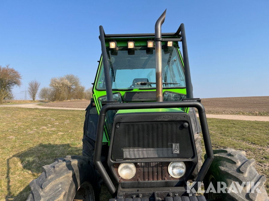 Traktor Deutz DX 4,5 - Traktor: das Bild 4 Traktor Deutz DX 4,5 - Traktor: das Bild 4