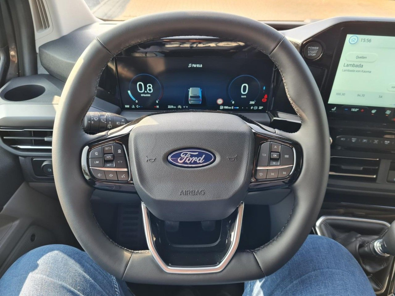 Personentransporter Ford Tourneo Custom 320 Titanium X L1 AHK LED LMF NAV: das Bild 12