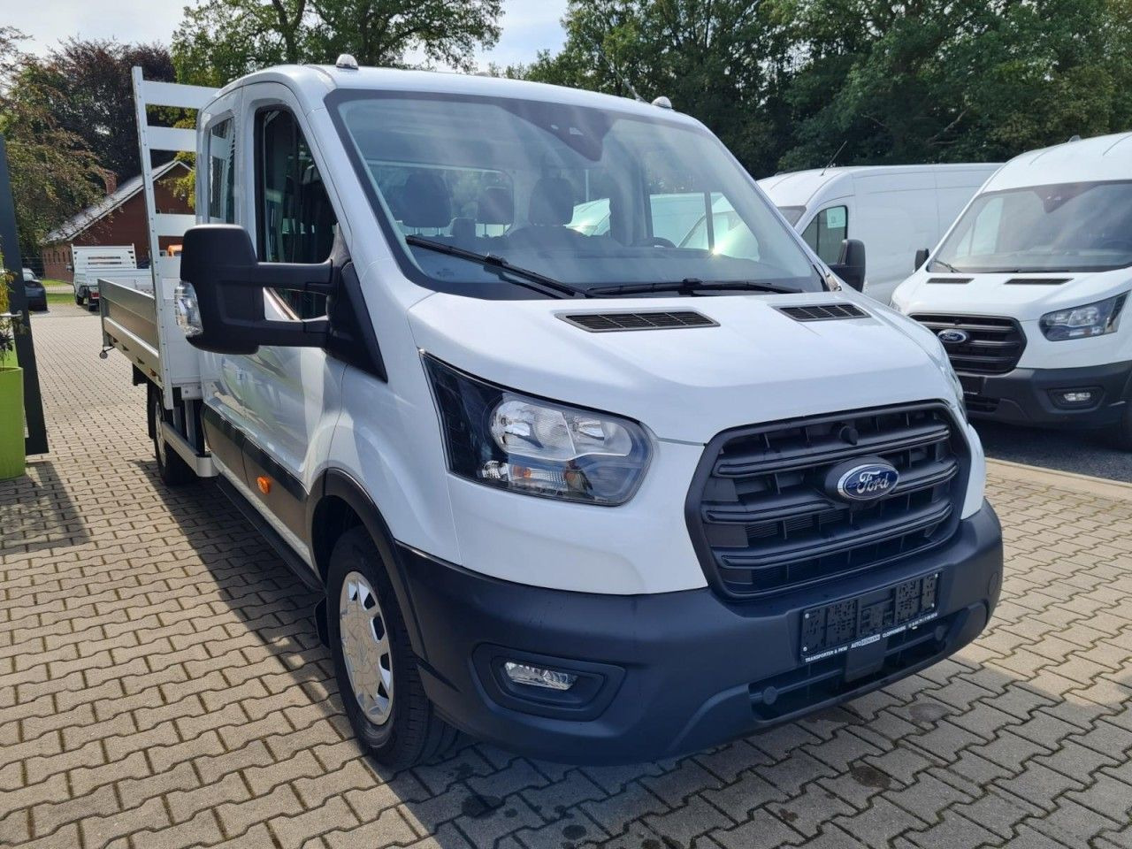 Ford Transit 350 Doka L3 L4 Trend RWD AHK KLIMA TEMPO - Pritsche Transporter: das Bild 3 Ford Transit 350 Doka L3 L4 Trend RWD AHK KLIMA TEMPO - Pritsche Transporter: das Bild 3
