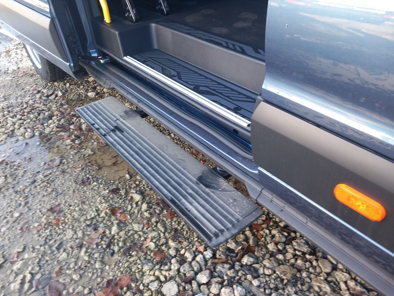 Ford Transit Bus 460 L4 Trend 18 Sitze KLIMA NAVI TEMPO - Kleinbus, Personentransporter: das Bild 4 Ford Transit Bus 460 L4 Trend 18 Sitze KLIMA NAVI TEMPO - Kleinbus, Personentransporter: das Bild 4