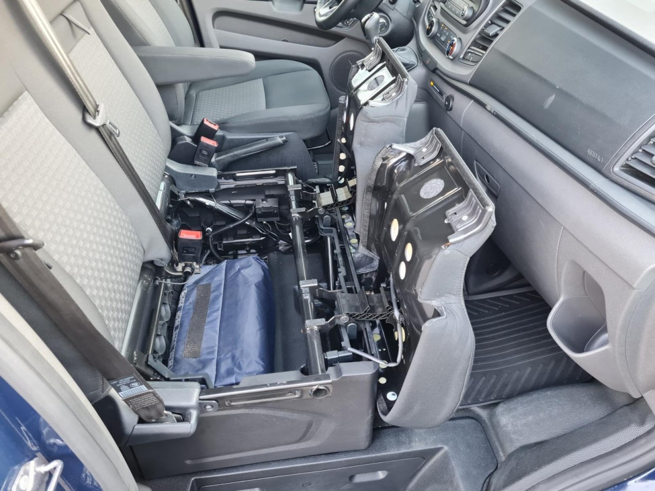 Ford Transit Custom Kombi 320 L2 Trend 9 Sitze PDC - Leasing Ford Transit Custom Kombi 320 L2 Trend 9 Sitze PDC: das Bild 17