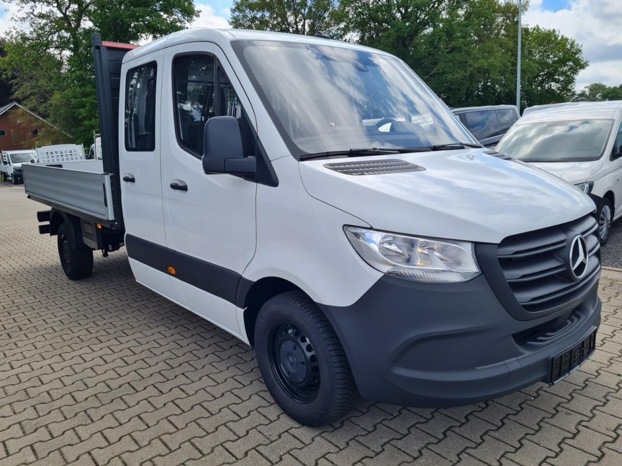 Mercedes-Benz Sprinter 315 DOKA CDI Lang L3 RWD AHK 3,5t - Pritsche Transporter, Transporter mit Doppelkabine: das Bild 3 Mercedes-Benz Sprinter 315 DOKA CDI Lang L3 RWD AHK 3,5t - Pritsche Transporter, Transporter mit Doppelkabine: das Bild 3
