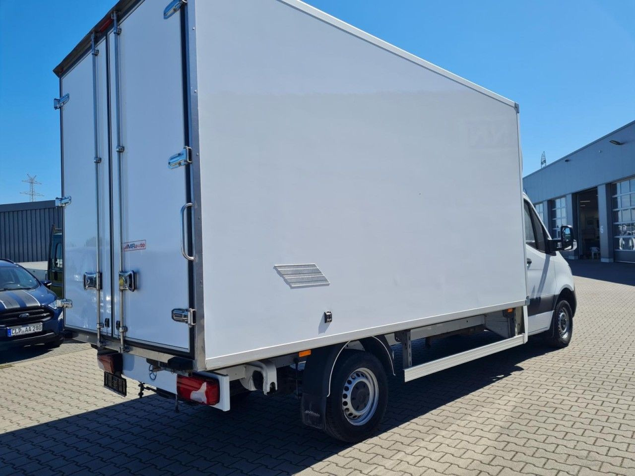 Mercedes-Benz Sprinter 315 Möbel Koffer RWD KLIMA KOMFORT TEMP - Koffer Transporter: das Bild 4 Mercedes-Benz Sprinter 315 Möbel Koffer RWD KLIMA KOMFORT TEMP - Koffer Transporter: das Bild 4