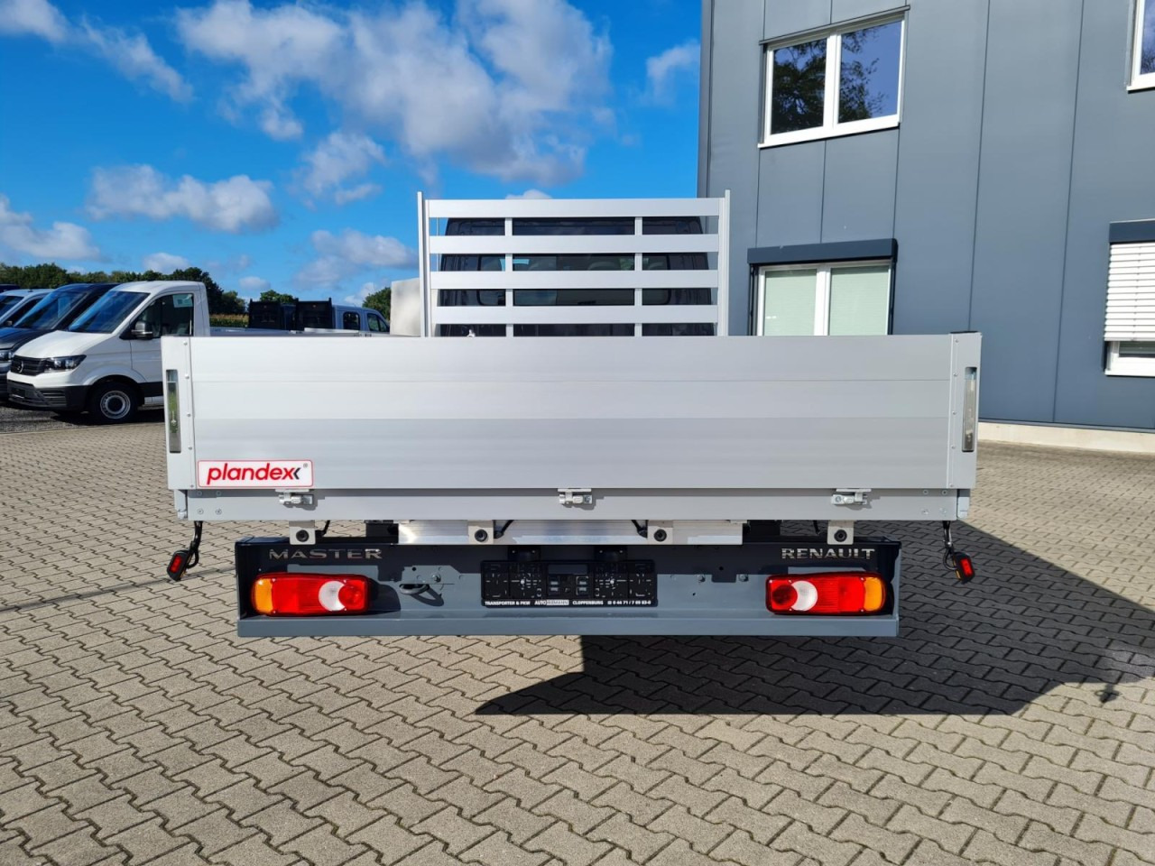 Renault Master New 35 Doka L3 lang KLIMA KOMFORT TEMPOMAT - Pritsche Transporter, Transporter mit Doppelkabine: das Bild 5 Renault Master New 35 Doka L3 lang KLIMA KOMFORT TEMPOMAT - Pritsche Transporter, Transporter mit Doppelkabine: das Bild 5