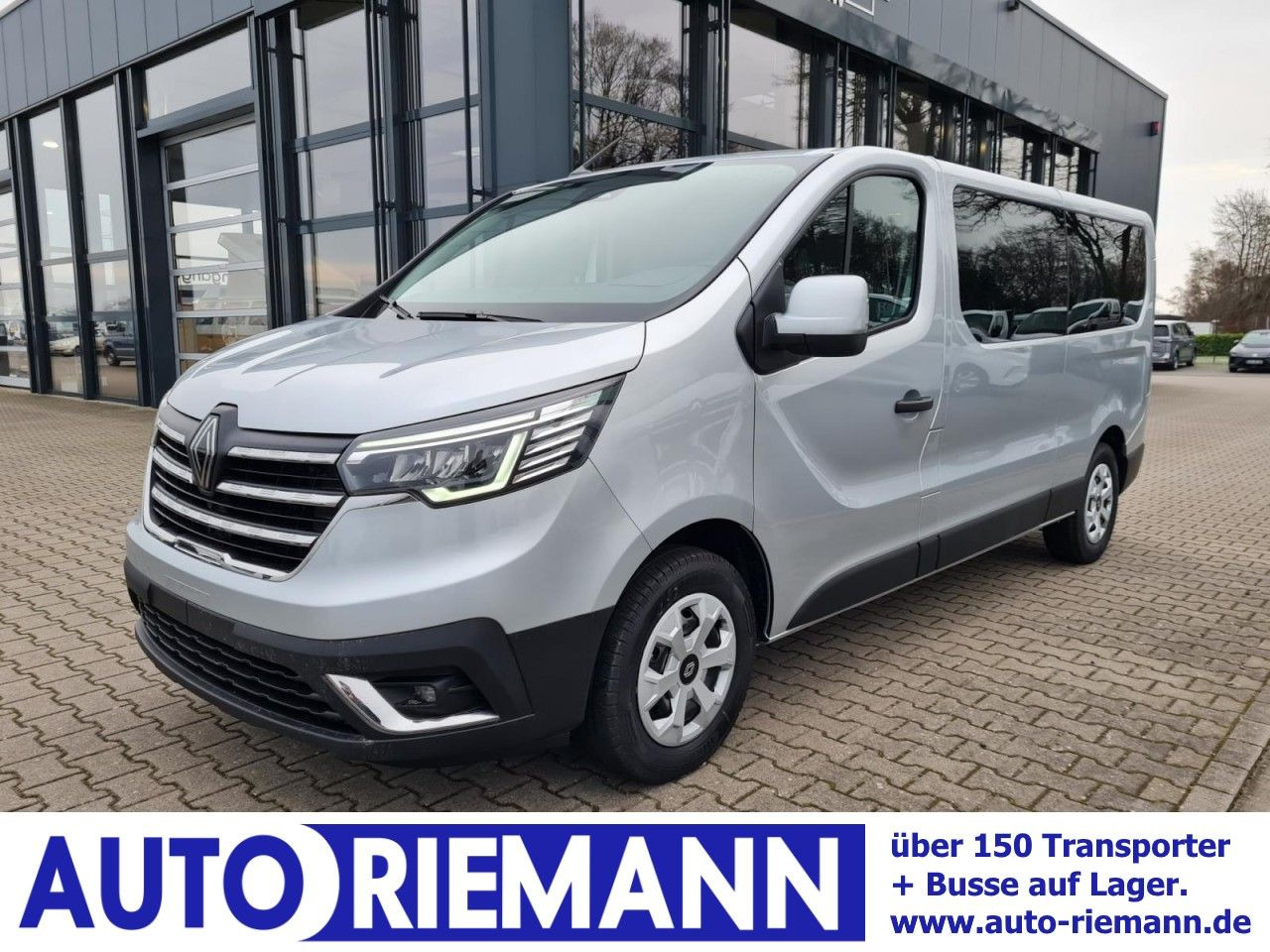 Renault Trafic Kombi 9-Sitze L2 Grand Equilibre KLIMA TE - PKW: das Bild 1 Renault Trafic Kombi 9-Sitze L2 Grand Equilibre KLIMA TE - PKW: das Bild 1