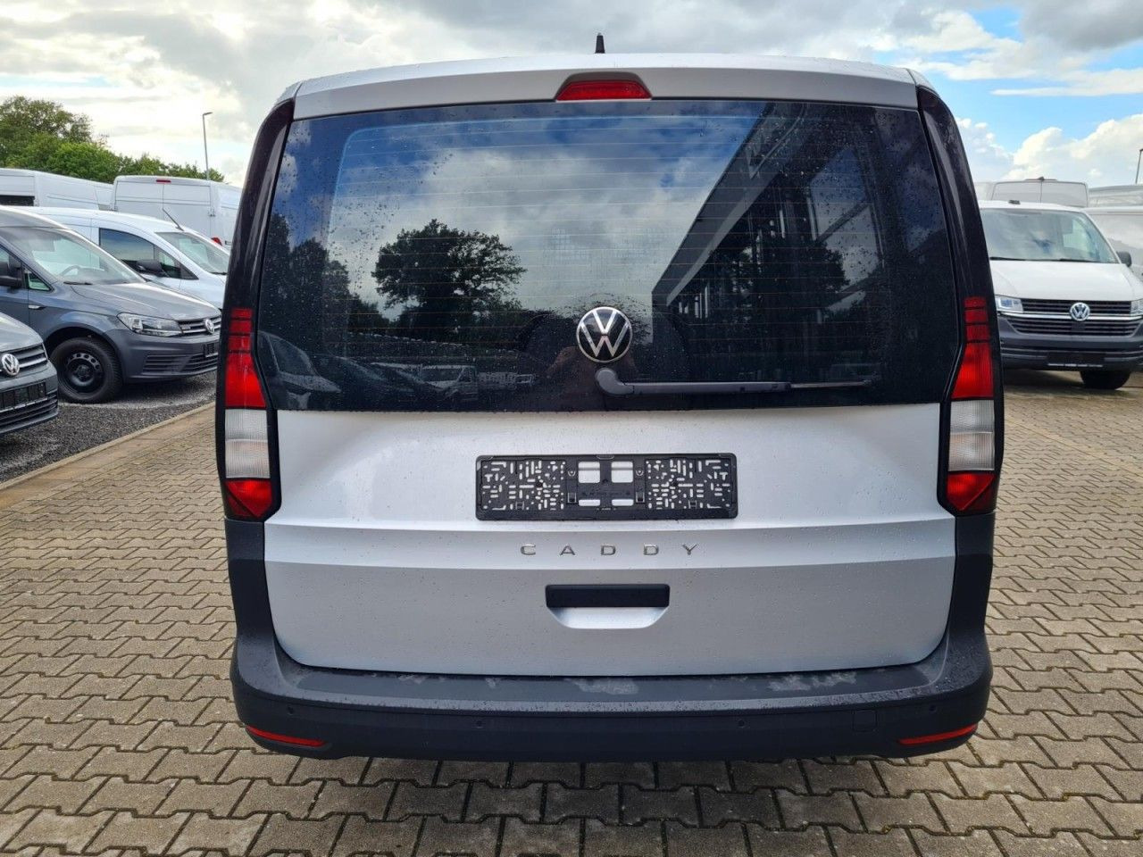 Volkswagen Caddy Cargo Maxi 2.0 TDI NAVI PDC KLIMA Alufelge - Kleintransporter: das Bild 5 Volkswagen Caddy Cargo Maxi 2.0 TDI NAVI PDC KLIMA Alufelge - Kleintransporter: das Bild 5