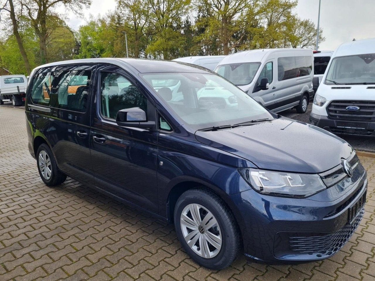 Volkswagen Caddy Maxi Kombi 7-Sitze 1.5 TSI DSG NAVI/APP TE - PKW: das Bild 2 Volkswagen Caddy Maxi Kombi 7-Sitze 1.5 TSI DSG NAVI/APP TE - PKW: das Bild 2