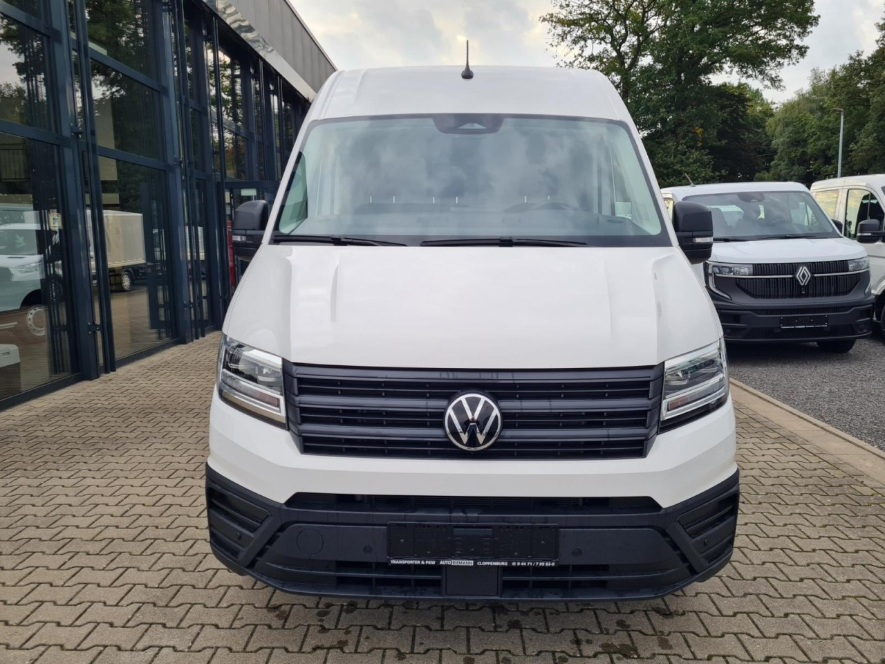 Volkswagen Crafter 35 Kasten TDI L3H3 LED TEMPOMAT AUTOMATIK - Kastenwagen: das Bild 2 Volkswagen Crafter 35 Kasten TDI L3H3 LED TEMPOMAT AUTOMATIK - Kastenwagen: das Bild 2