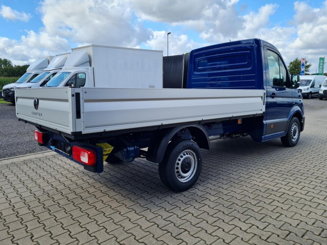 Volkswagen Crafter 35 Pritsche TDI L3 KLIMA TEMPOMAT 3 Sitz - Pritsche Transporter: das Bild 4 Volkswagen Crafter 35 Pritsche TDI L3 KLIMA TEMPOMAT 3 Sitz - Pritsche Transporter: das Bild 4