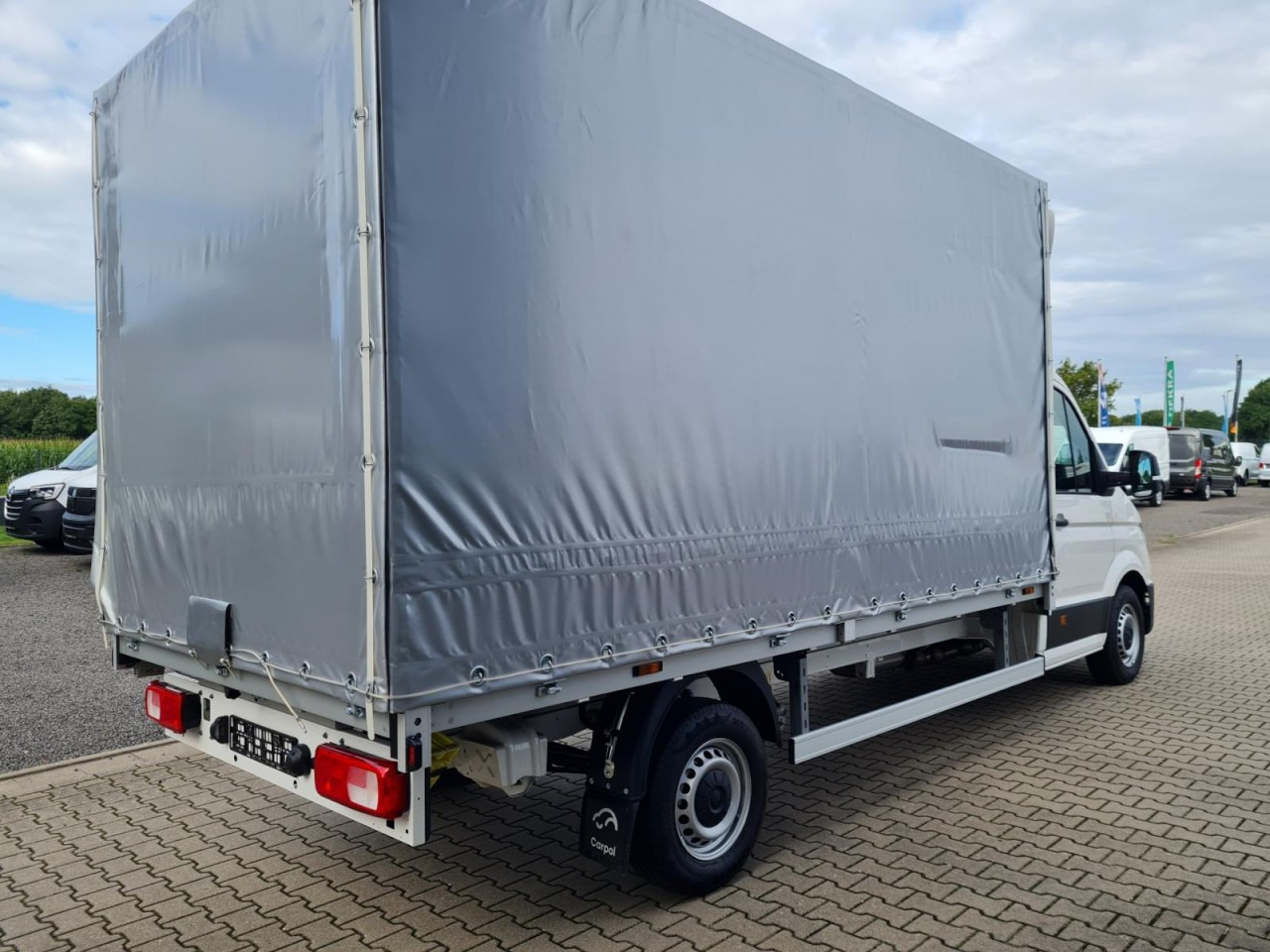 Volkswagen Crafter 35 TDI Pritsche Schiebe Plane ERGO LED TEMPOMAT - Planen Transporter: das Bild 4 Volkswagen Crafter 35 TDI Pritsche Schiebe Plane ERGO LED TEMPOMAT - Planen Transporter: das Bild 4