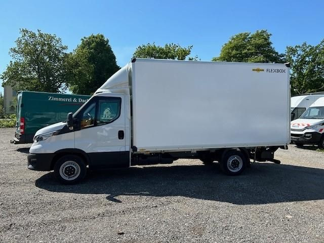 Iveco Daily 35S16H 3.0 LBW Kamera Spoiler 11... - Koffer Transporter: das Bild 3 Iveco Daily 35S16H 3.0 LBW Kamera Spoiler 11... - Koffer Transporter: das Bild 3