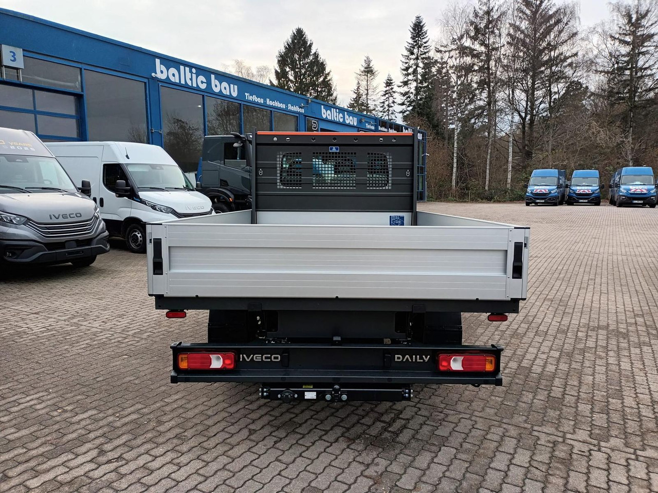 Iveco Daily 35S16H3.0Y *3,5m Pritsche *KLIMA*AHK*RA... - Pritsche Transporter: das Bild 5 Iveco Daily 35S16H3.0Y *3,5m Pritsche *KLIMA*AHK*RA... - Pritsche Transporter: das Bild 5