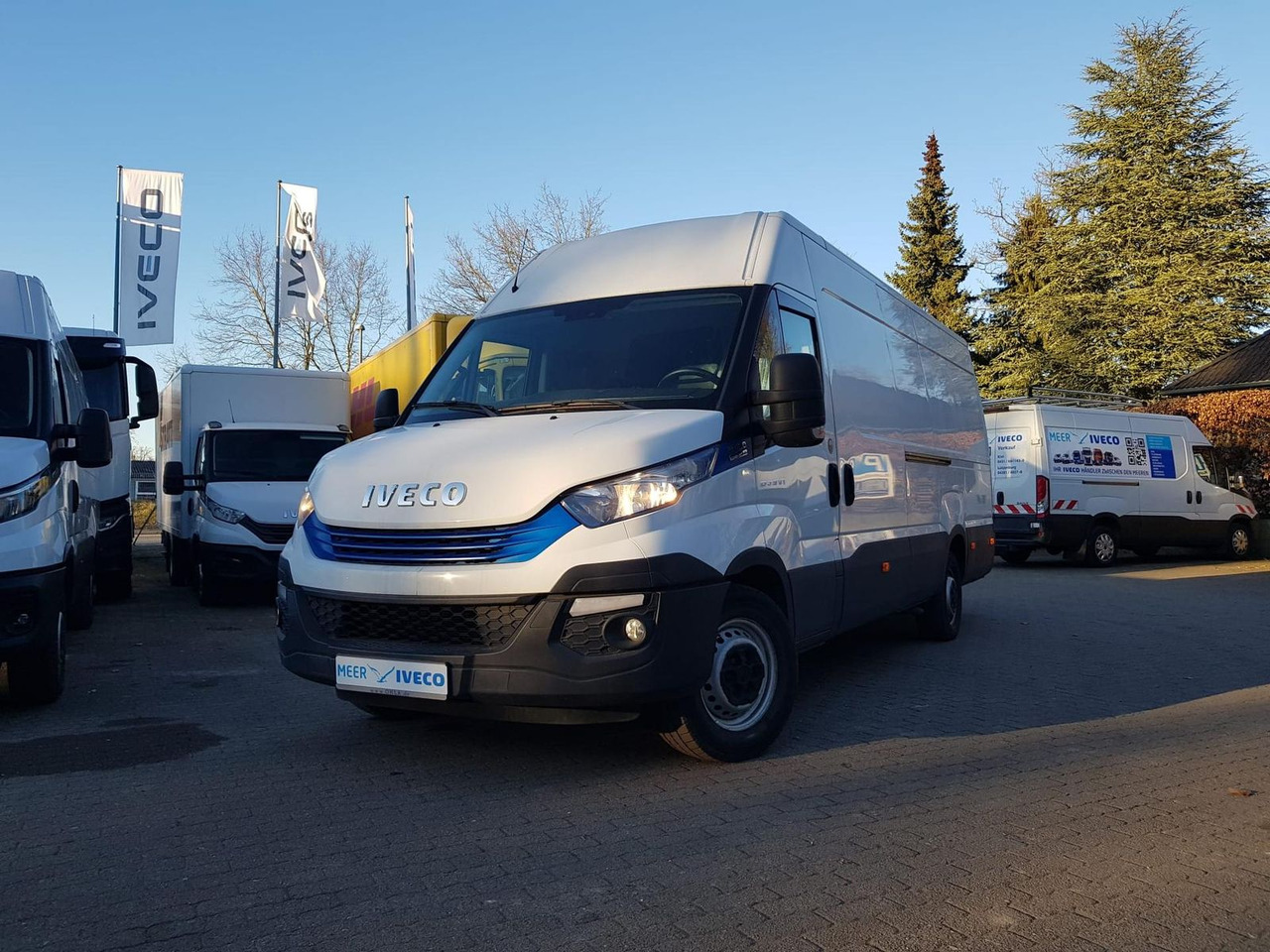 Iveco Daily 35S16SA8 V/P Klima, AHK, Rückfahrkamera... - Kastenwagen: das Bild 1 Iveco Daily 35S16SA8 V/P Klima, AHK, Rückfahrkamera... - Kastenwagen: das Bild 1