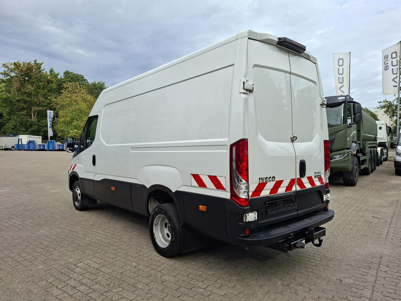 Iveco Daily 50C18HA8 V AHK, RADIO, KLIMA, 132 kW (1... - Pritsche Transporter: das Bild 3 Iveco Daily 50C18HA8 V AHK, RADIO, KLIMA, 132 kW (1... - Pritsche Transporter: das Bild 3