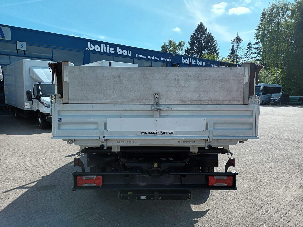 Iveco Daily 70C18H Meiler Dreiseitenkipper, AHK, Klima - Kipper Transporter: das Bild 4 Iveco Daily 70C18H Meiler Dreiseitenkipper, AHK, Klima - Kipper Transporter: das Bild 4