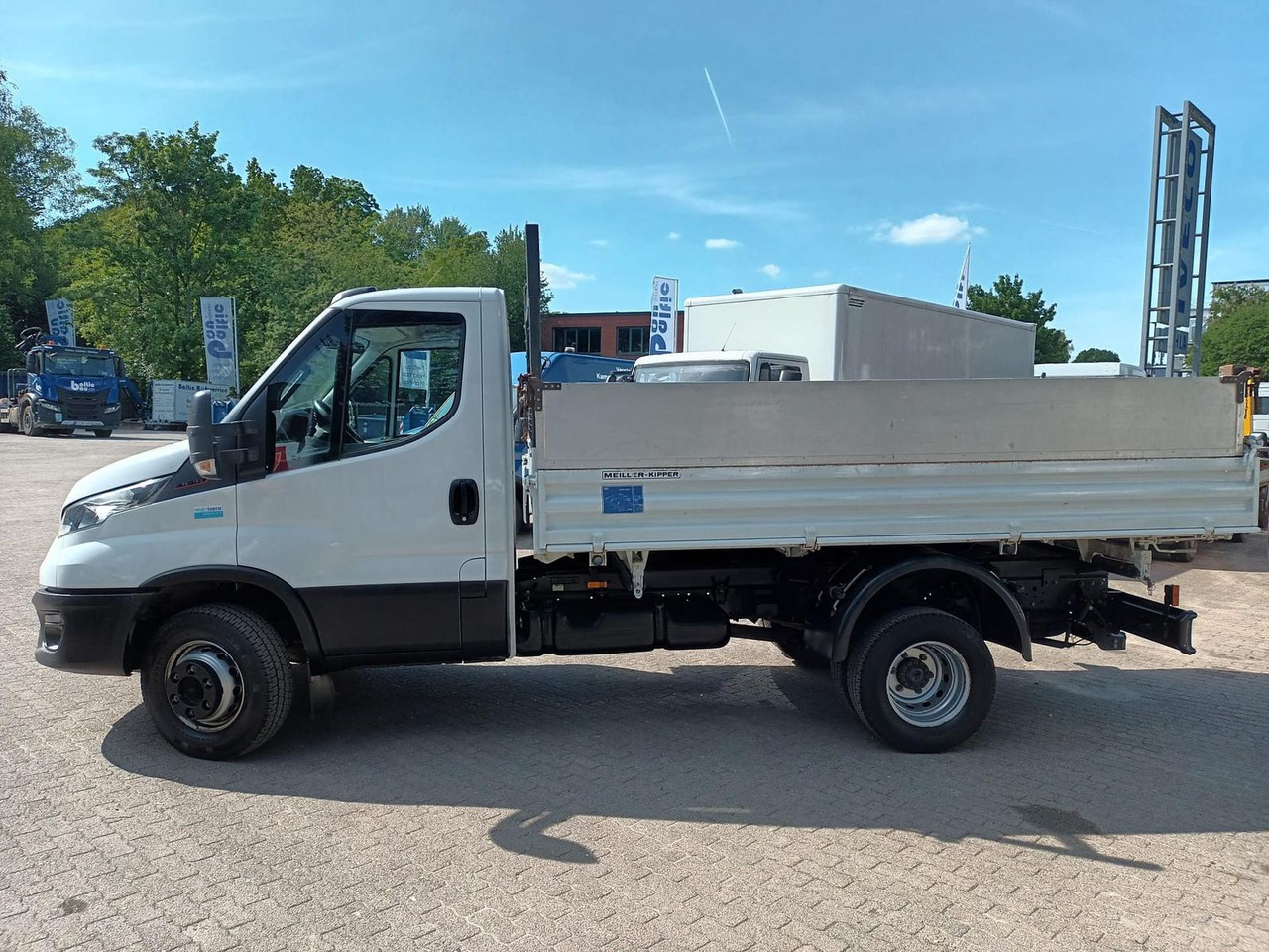 Iveco Daily 70C18H Meiler Dreiseitenkipper, AHK, Klima - Kipper Transporter: das Bild 2 Iveco Daily 70C18H Meiler Dreiseitenkipper, AHK, Klima - Kipper Transporter: das Bild 2
