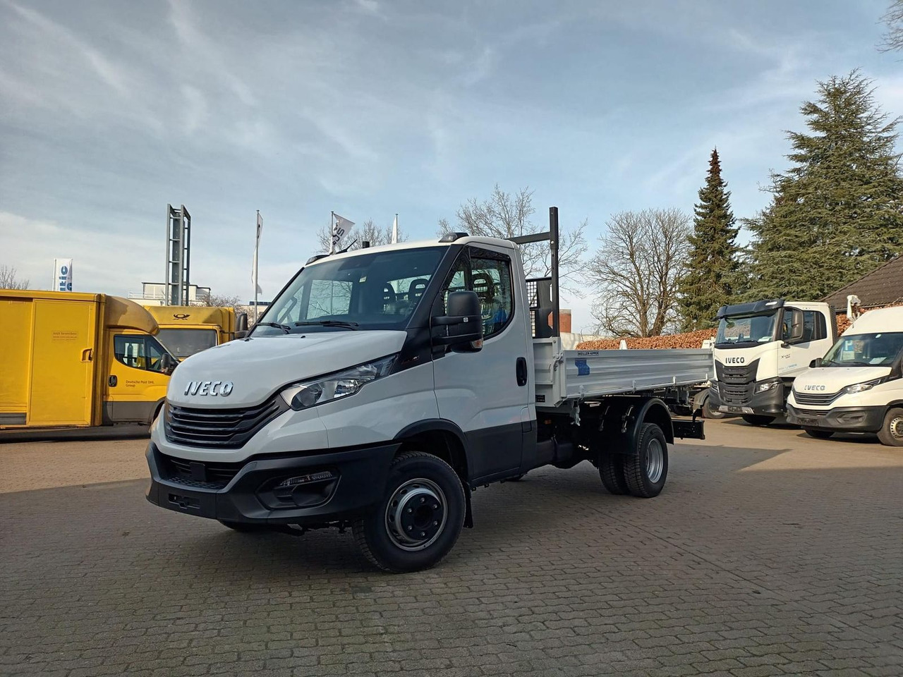 Iveco Daily 70C18H Meiller-Dreiseitenkipper Klima, AHK - Kipper Transporter: das Bild 1 Iveco Daily 70C18H Meiller-Dreiseitenkipper Klima, AHK - Kipper Transporter: das Bild 1