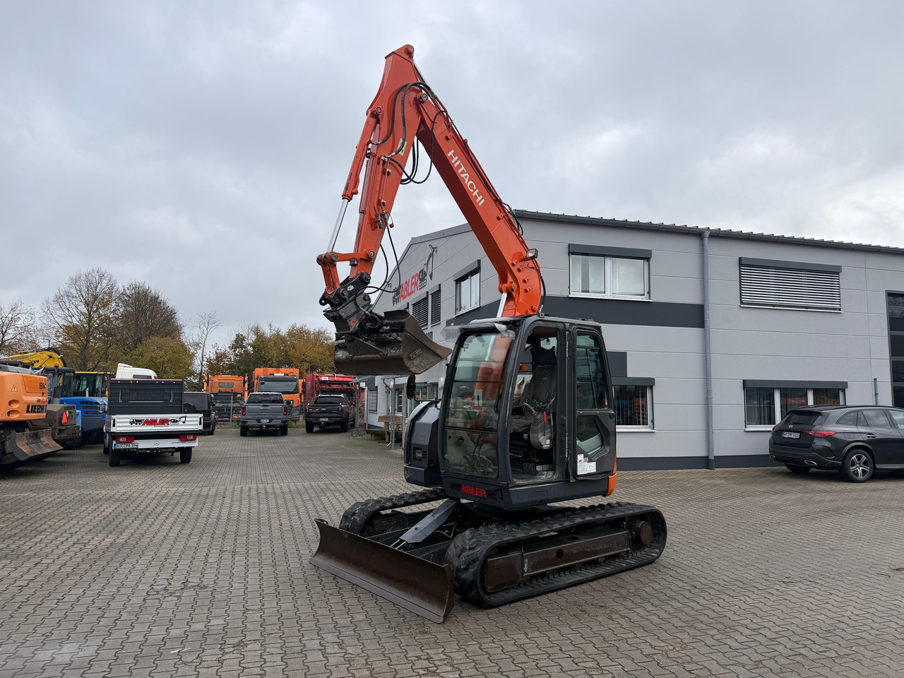 Hitachi ZX85 US-3 Kompaktbagger SW - Minibagger: das Bild 4 Hitachi ZX85 US-3 Kompaktbagger SW - Minibagger: das Bild 4