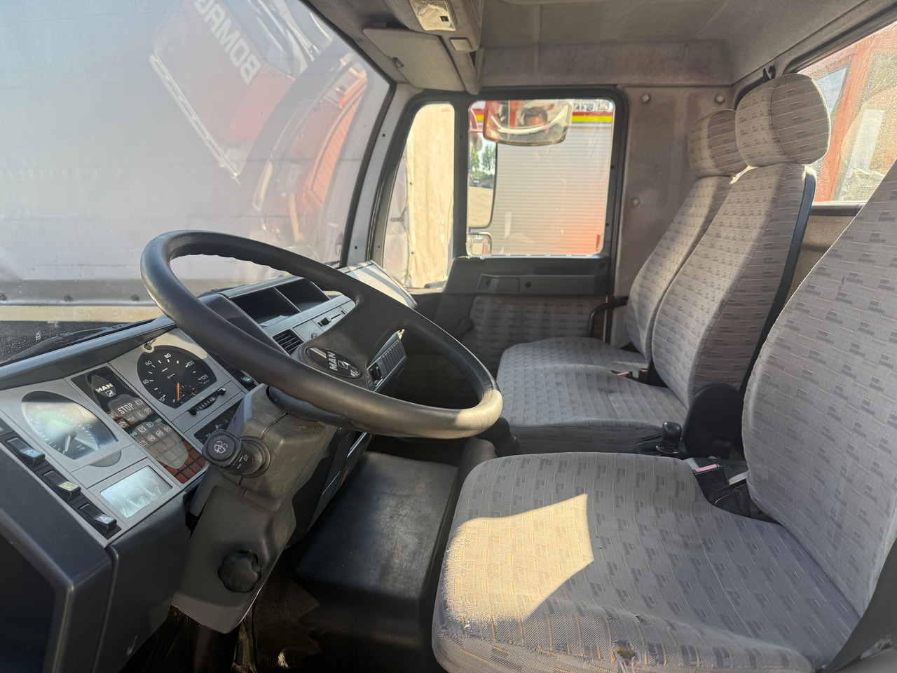 Pritsche LKW, Autokran MAN 8.163 L2000 Pritsche+Kran Hiab 035: das Bild 7