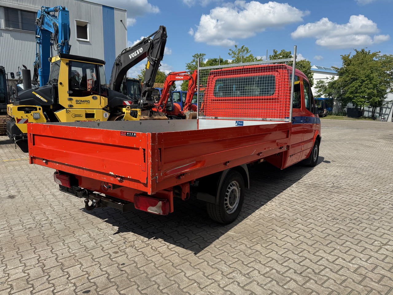 Mercedes-Benz 311 Sprinter Pritsche AHK - Pritsche LKW: das Bild 4 Mercedes-Benz 311 Sprinter Pritsche AHK - Pritsche LKW: das Bild 4