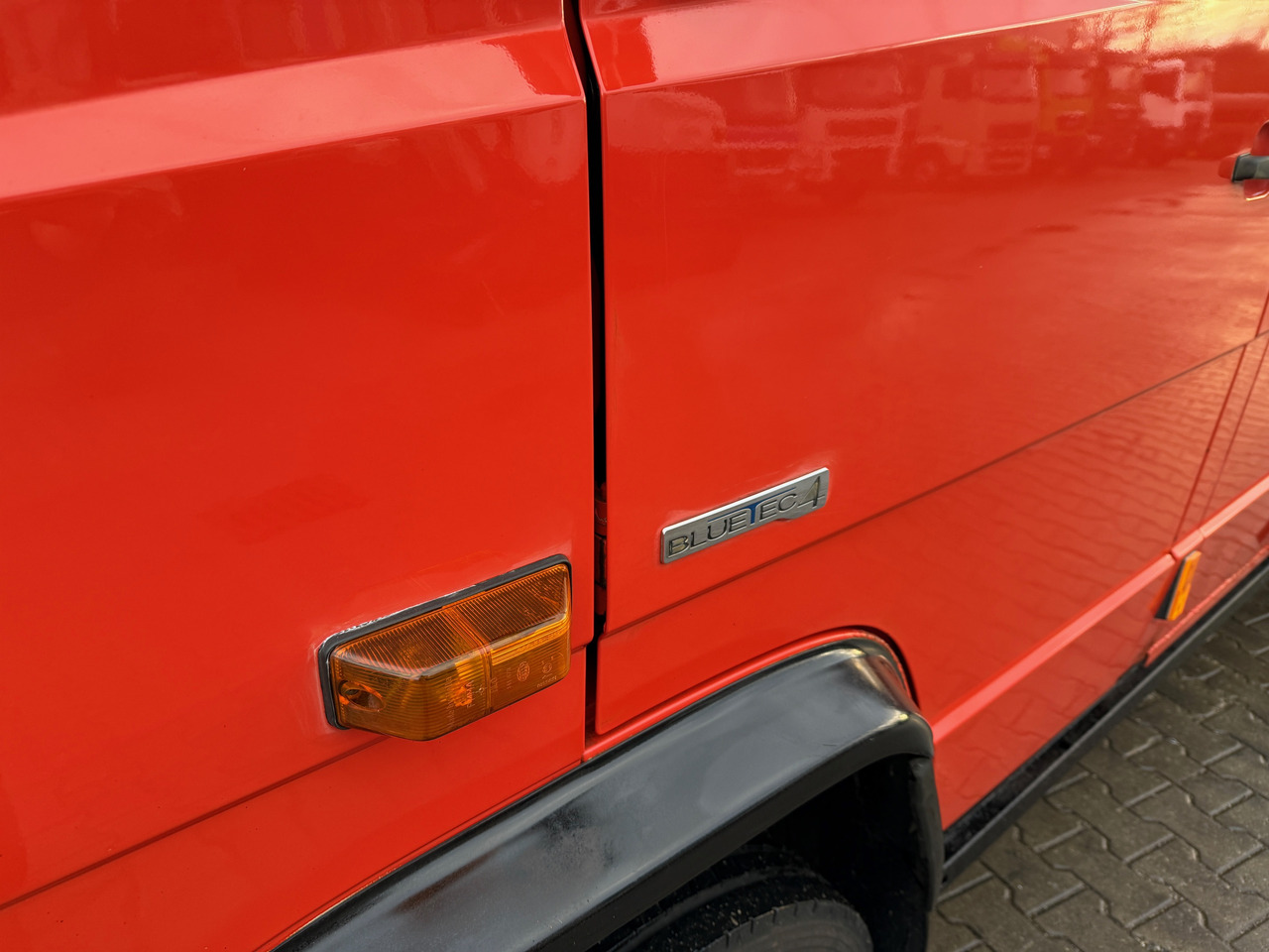Plane LKW Mercedes-Benz 816 Vario Doka Pritsche Plane 2x AHK: das Bild 9