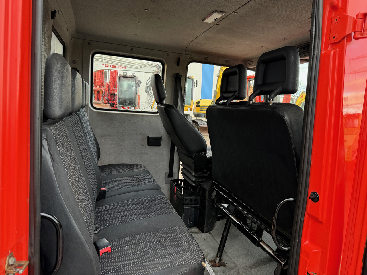 Plane LKW Mercedes-Benz 816 Vario Doka Pritsche Plane 2x AHK: das Bild 17