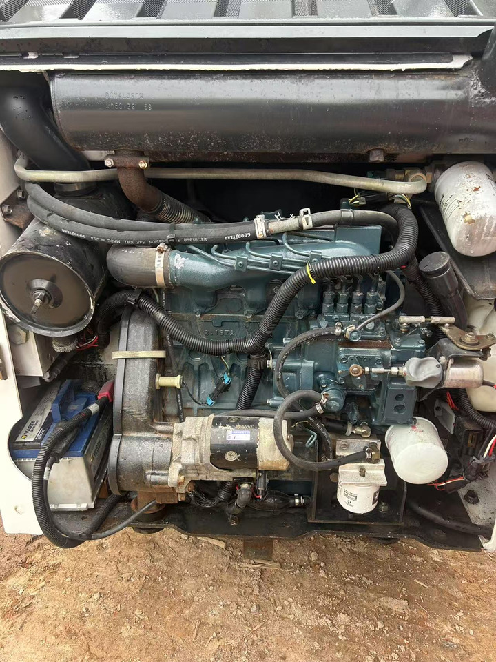 Bobcat S130 - Kompaktlader: das Bild 4 Bobcat S130 - Kompaktlader: das Bild 4