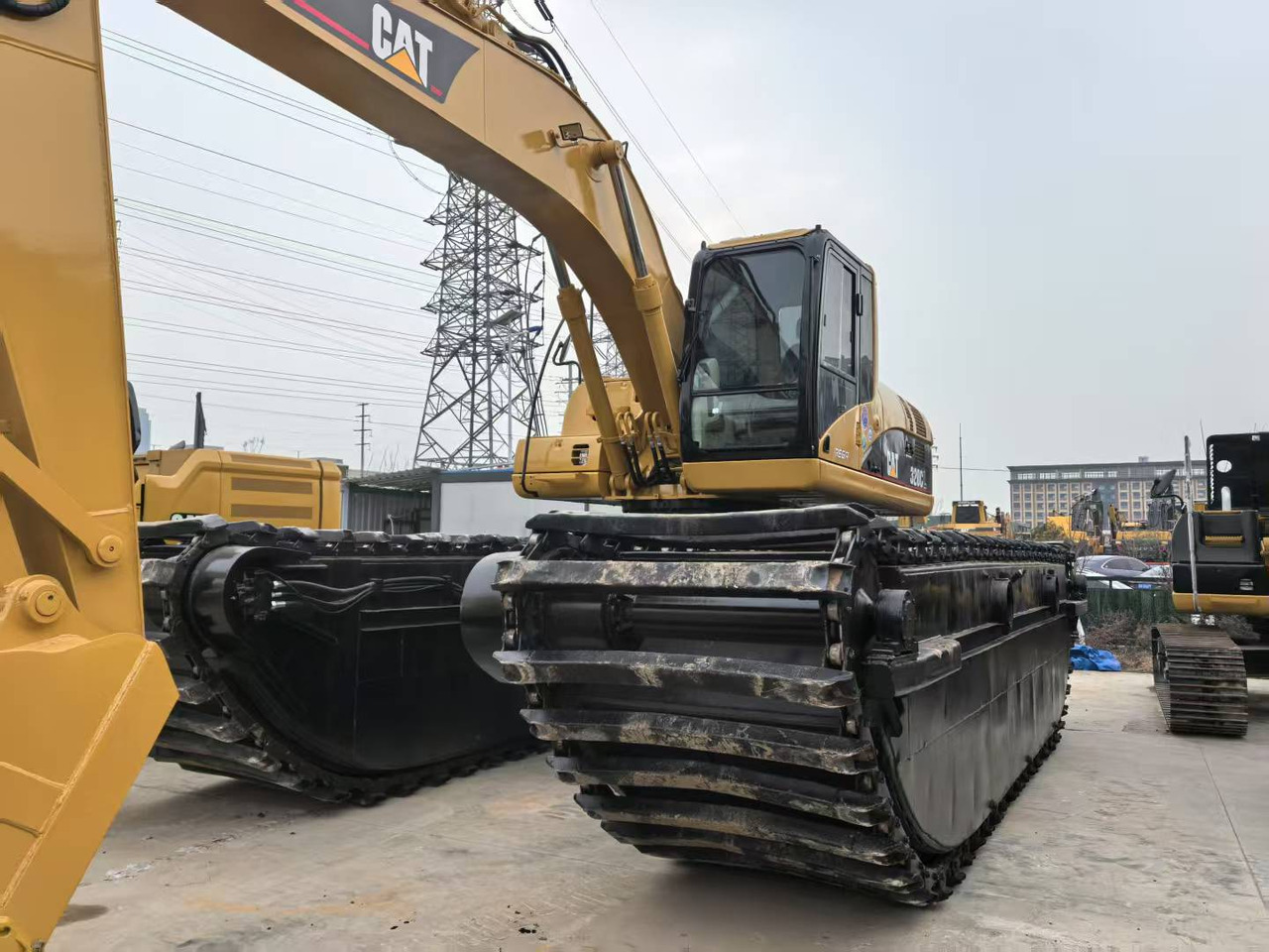 CATERPILLAR 320CL amphibious - Amphibische Bagger: das Bild 4 CATERPILLAR 320CL amphibious - Amphibische Bagger: das Bild 4