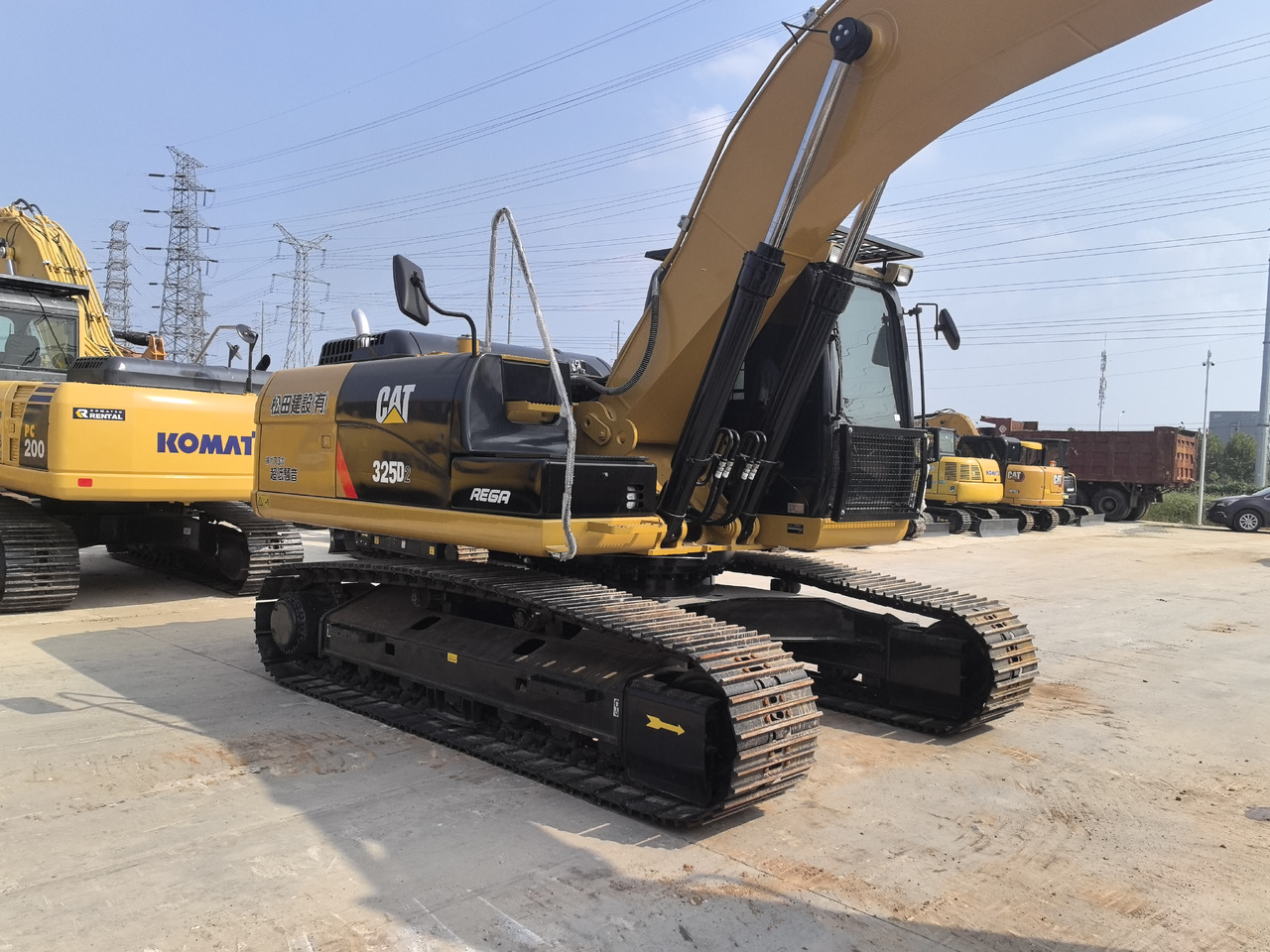 CATERPILLAR 325D - Bagger: das Bild 5 CATERPILLAR 325D - Bagger: das Bild 5