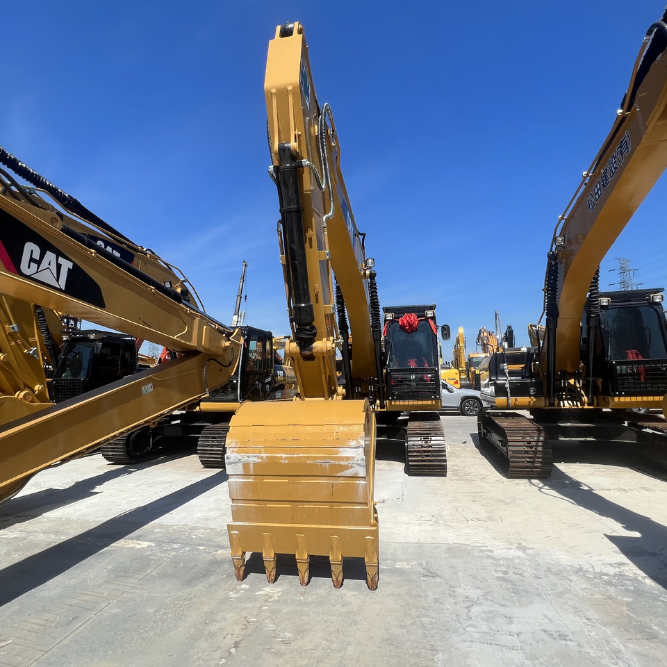 Caterpillar 320D2 - Kettenbagger: das Bild 5 Caterpillar 320D2 - Kettenbagger: das Bild 5