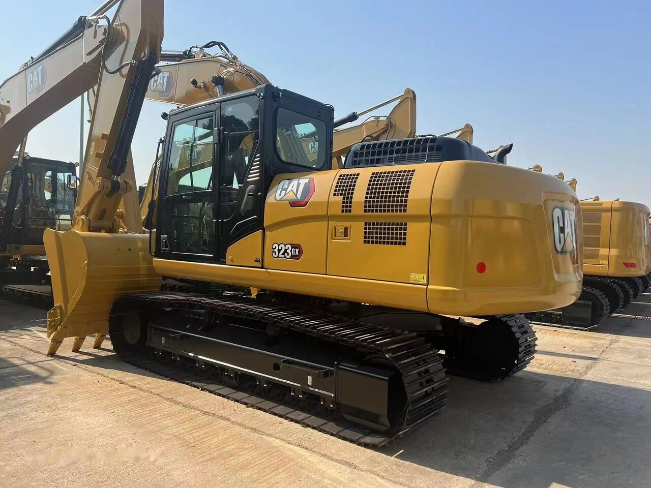 Caterpillar 323GX - Kettenbagger: das Bild 1 Caterpillar 323GX - Kettenbagger: das Bild 1