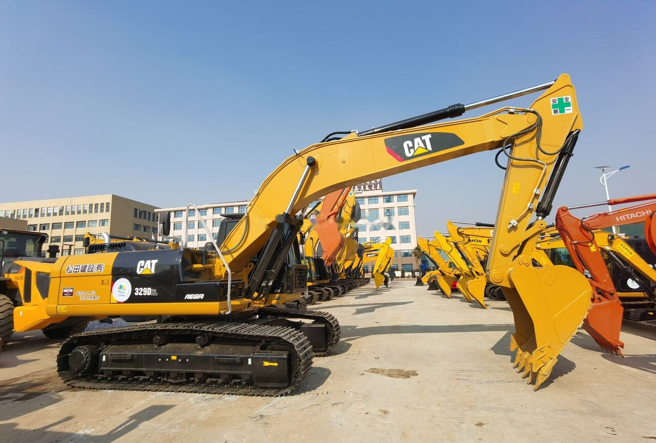 Caterpillar 329D Renovation - Kettenbagger: das Bild 1 Caterpillar 329D Renovation - Kettenbagger: das Bild 1